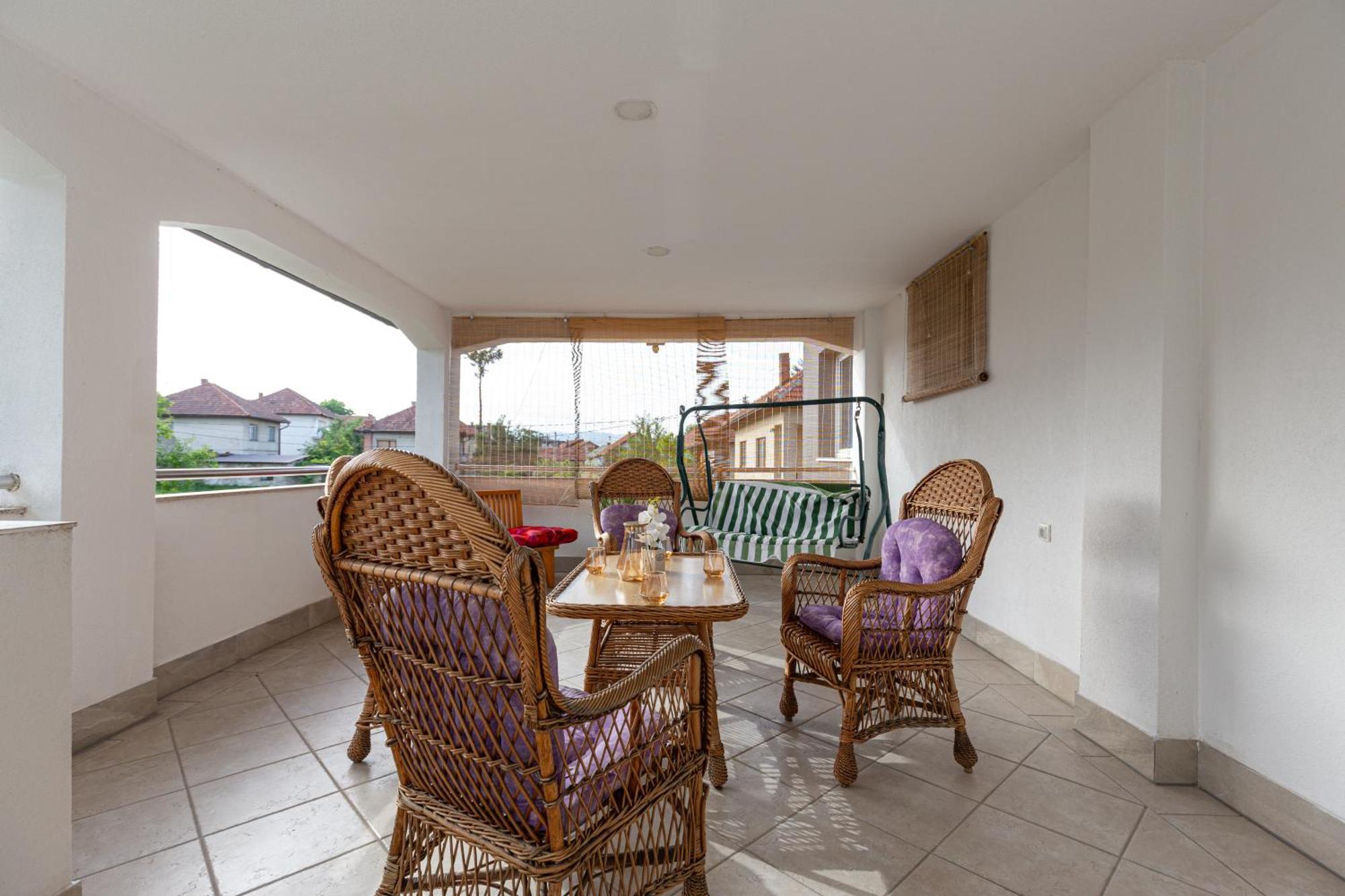 Evergreen Apartments Visoko Extérieur photo
