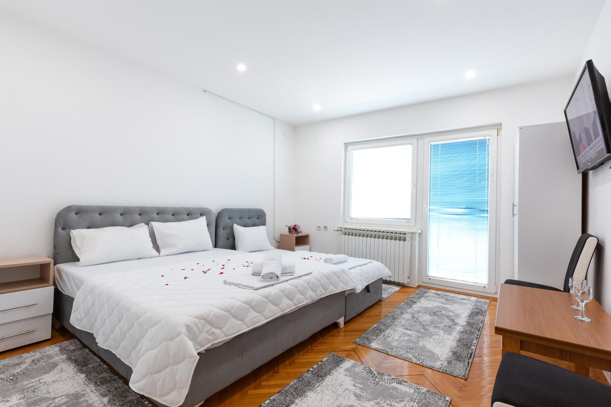 Evergreen Apartments Visoko Extérieur photo